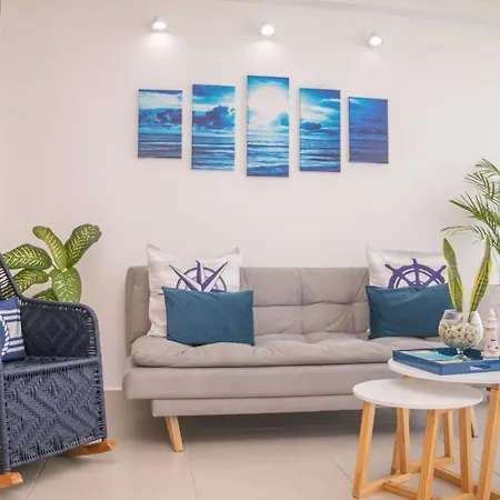 Apartamento De Lujo Frente Al Mar Con Acceso A Piscina *